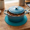 descanso_panela_silicone_bleu_riviera_lecreuset -2-